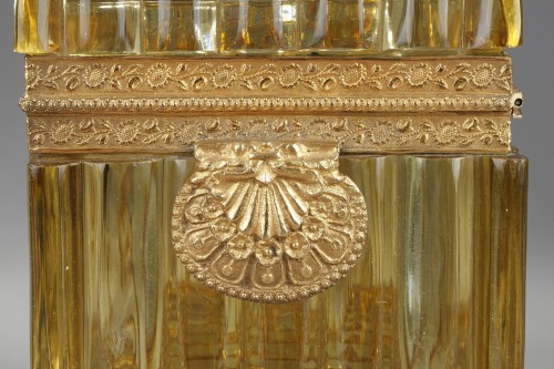 Coffret en cristal ambre  époque restauration  - Restauration - Charles X