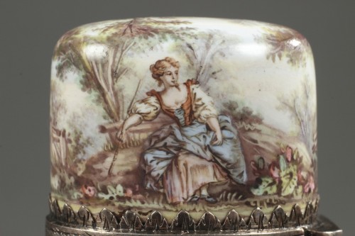 Louis-Philippe - Limoges enamel flask  19th century 