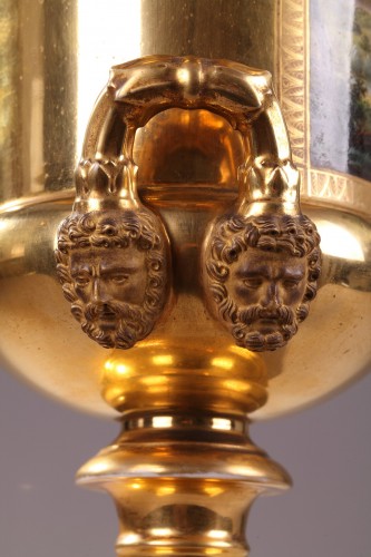 Restauration - Charles X - Pair of porcelaine de Paris vases signed Feuillet Circa 1820-1830