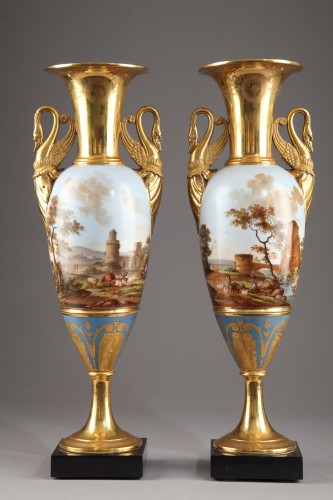 Grande paire de vases en Porcelaine de Paris, début du 19e siècle - Céramiques, Porcelaines Style Empire