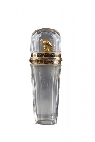 18th century Gold and cut crystal perfume Flask. 
