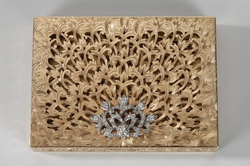 Objects of Vertu  - Poudrier en or Boucheron, 1940