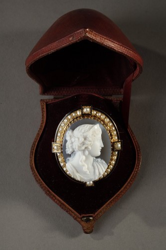 Camé portrait Femme monture or et perles dans son étui - Bijouterie, Joaillerie Style Napoléon III