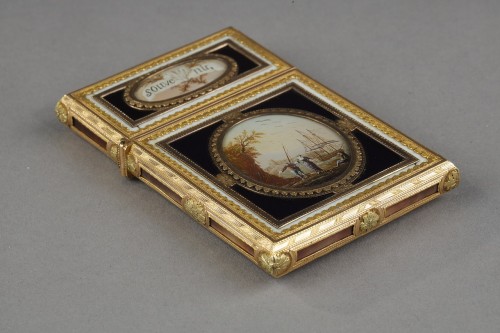 XVIIIe siècle - Étui "souvenir d'amitié" en or et nacre monté à cage, XVIIIe siècle