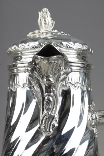 Napoléon III - A silver Bointaburet chocolatiere, XIX century
