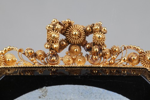 Antiquités - Mid-19th century gold brooch with Micromosaic.