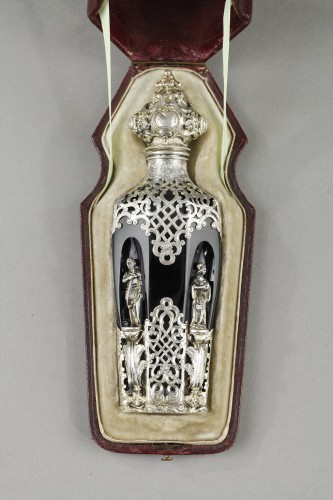 Objets de Vitrine  - Flacon à sels en cristal améthyste et argent de Louis Bruneau, XIXe siècle