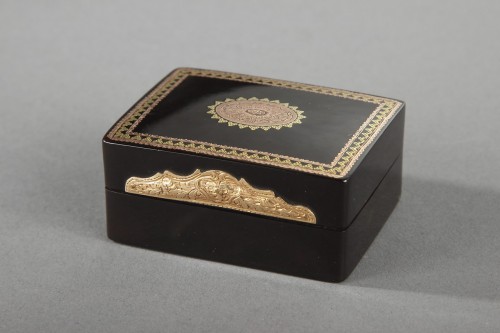 Rectangular tortoiseshell toiletries case - Objects of Vertu Style Louis XVI
