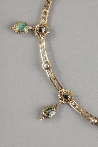 Collier en or articulé et pierres précieuses du XIXe siècle - Bijouterie, Joaillerie Style Napoléon III