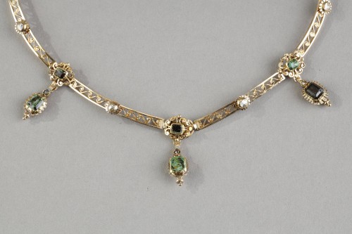 Bijouterie, Joaillerie Pendentif, Collier - Collier en or articulé et pierres précieuses du XIXe siècle