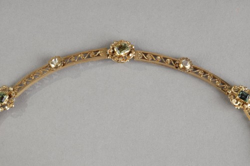 Collier en or articulé et pierres précieuses du XIXe siècle - Ouaiss Antiquités
