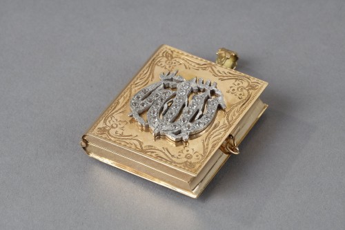 Pendentif porte Coran en or et email, XIXe siècle - Bijouterie, Joaillerie Style 