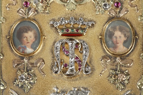 Etui en or et pierres précieuses aux armes du Duc de Morny, signé Wiese Paris - Napoléon III