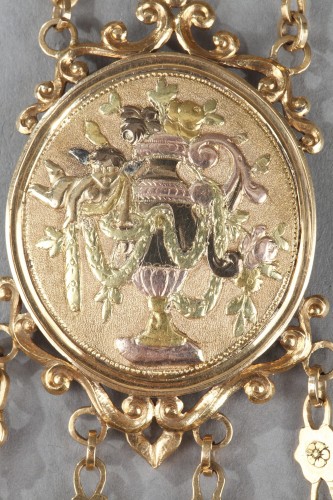 18th century - Chatelaine and gold watch, 18th century