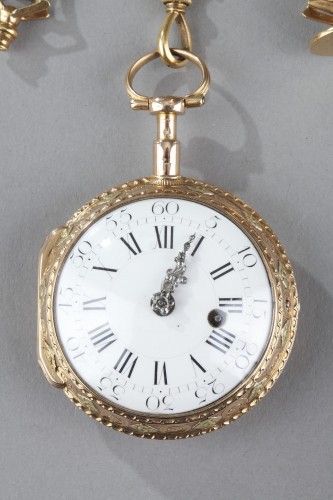 Antiquités - Chatelaine and gold watch, 18th century