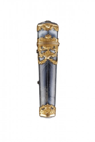 Agate and gold case 18th century