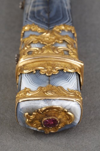 Antiquités - Agate and gold case 18th century