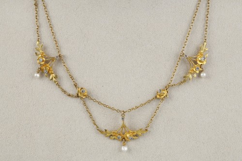 Antique Jewellery  - Gold, pearl and diamond necklace - French work circa 1900