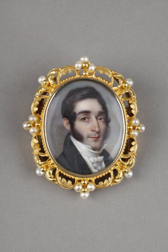 A miniature portrait of a man in a gold frame from the 1st half of the 19th - Antique Jewellery Style Restauration - Charles X