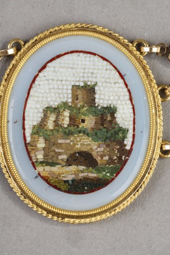 XIXe siècle - Collier en or et micromosaique, début XIXe siècle