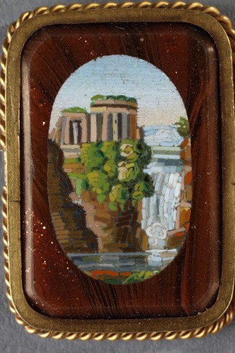 Antiquités - Bracelet or, micro-mosaiques et demi-perles. Début du XIXe siècle