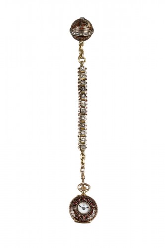 Montre de col en or 18 carats, diamants et émail signée "Retouret Genève"