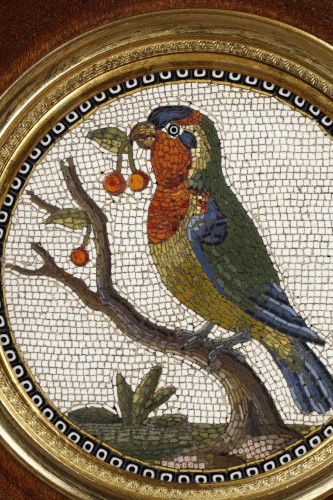 XVIIIe siècle - Micromosaique oiseau et cerises, 18e siècle