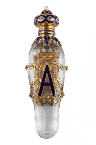 conical flask with enameled gold mounts