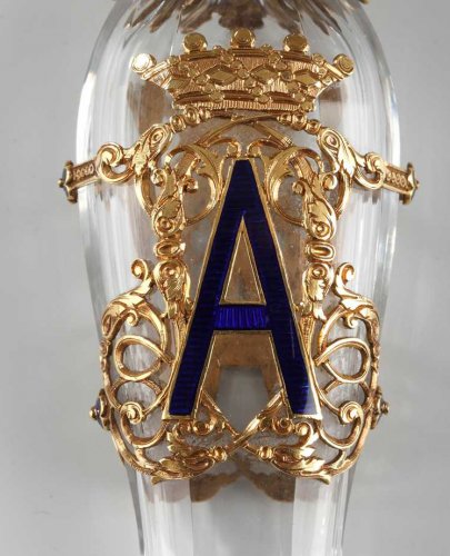 Flacon à parfum en or, émail et cristal - Ouaiss Antiquités