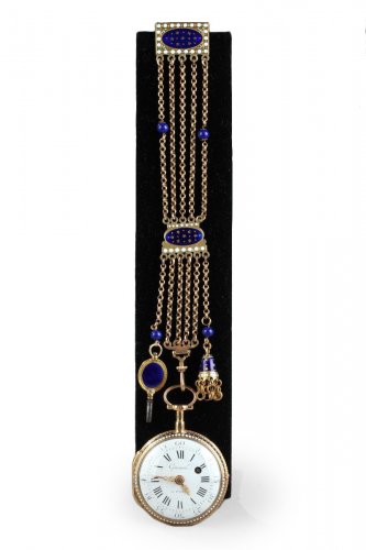 Chatelaine en or émaillé et montre de Charles Théodor Guenoux XVIIIe siècle