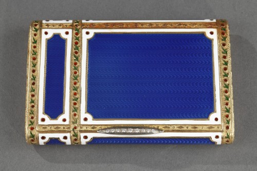 Etui à cigarettes ou à cartes en or émaillé XXe siècle - Bijouterie, Joaillerie Style 