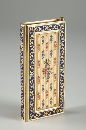 Mid 19th century English Dance card in gold and enamel - Objects of Vertu Style Restauration - Charles X