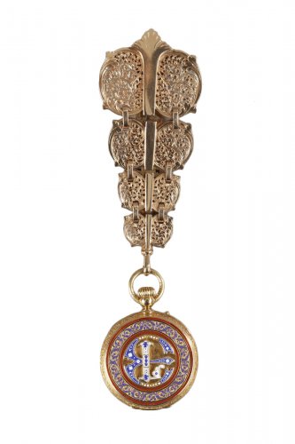 Chatelaine en or et émail signée Modeste Anquetin