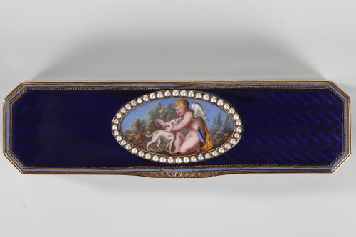 Objects of Vertu  - 18th century Gold and Enamel Box