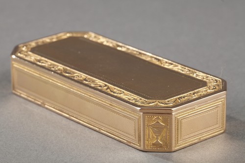 19th century - Late 18th-early 19th century gold box by Jacques-Alexandre Guillemot