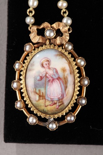 Bijouterie, Joaillerie Boucles d'oreilles - Paire de boucles d'oreilles en or, émail, perle et nacre Napoléon III