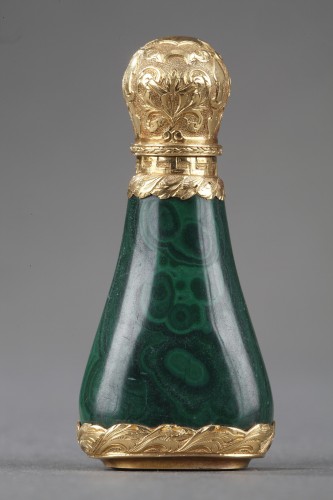 Gold mounted Malachite perfume flask - 