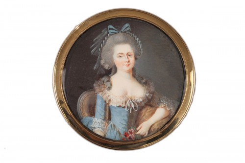 Boite en or, écaille et ivoire Epoque Louis XVI