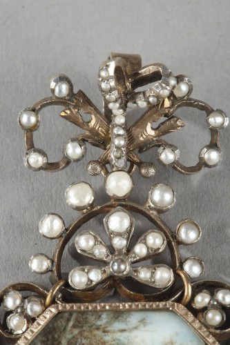 Pendentif en vermeil, argent, perles et miniature sur ivoire Napoleon III - Ouaiss Antiquités