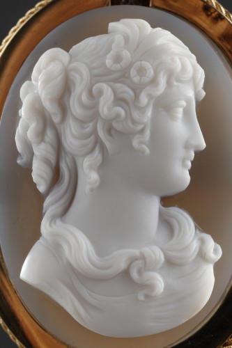 Mid-19th century Gold brooch with agate cameo - Napoléon III