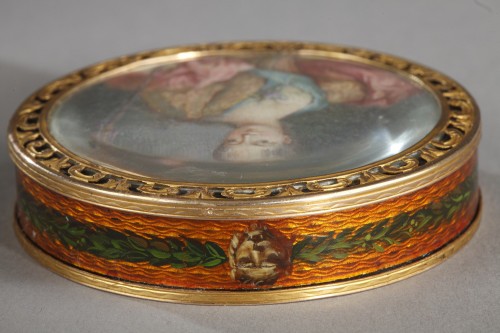 Antiquités - 18th century box with miniature signed Bardin and gold