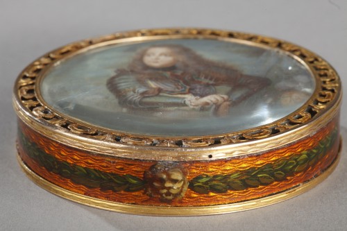 Antiquités - 18th century box with miniature signed Bardin and gold
