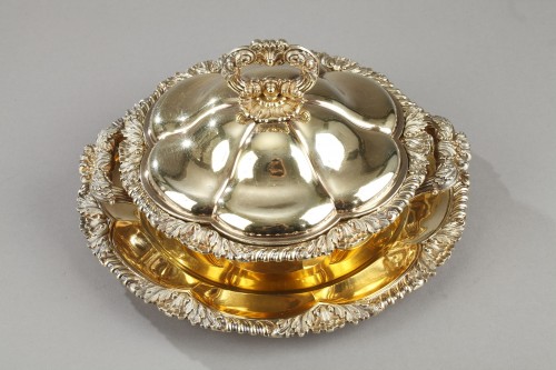 Antique Silver  - Charles Nicolas Odiot - Vermeil oille tureen Mid-19th century