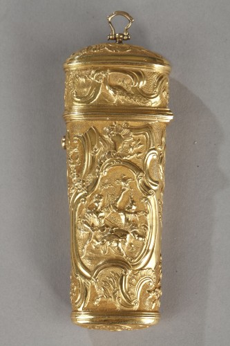 Objects of Vertu  - 18th Century Gold Necessaire