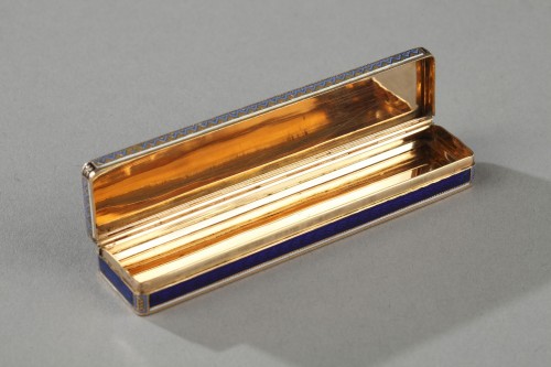 Objets de Vitrine Boite & Nécessaire - Etui en or et émail, début du 19e siècle