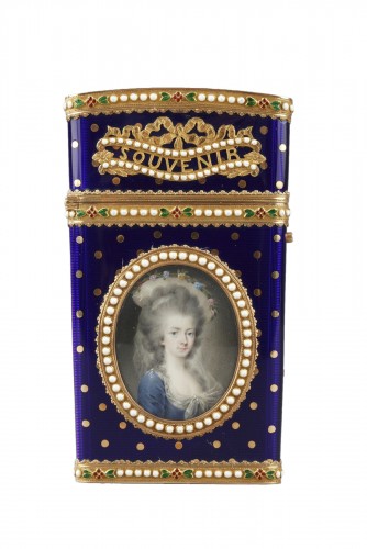 Carnet de bal or, émail et miniature. Louis XVI