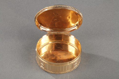 Louis XVI Gold snuff box - Louis XVI
