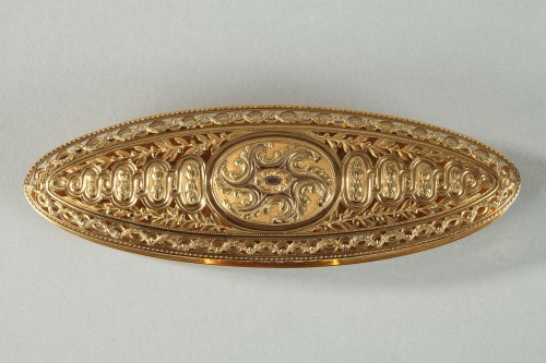Antiquités - Navette en or travail d'époque Louis XV de Mathieu Coigny