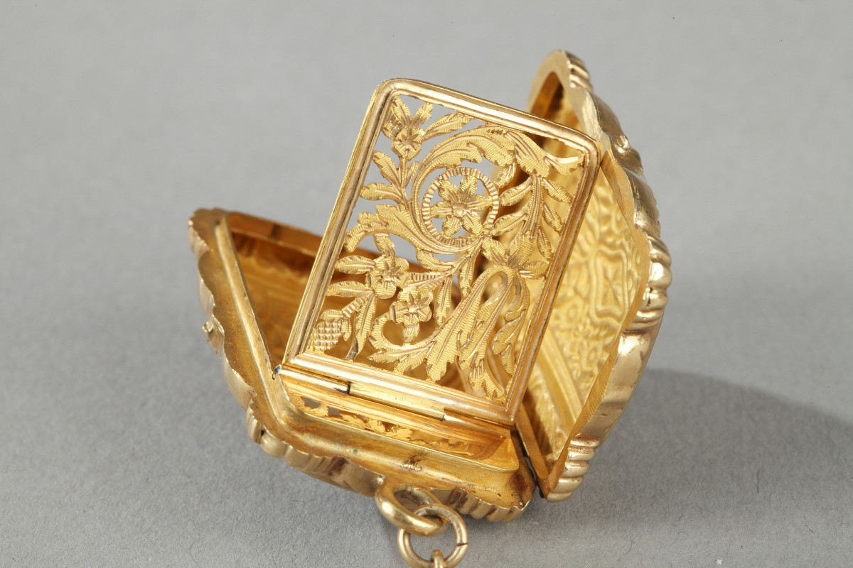 Vinaigrette en or émaillé - XIXe siècle - N.84842