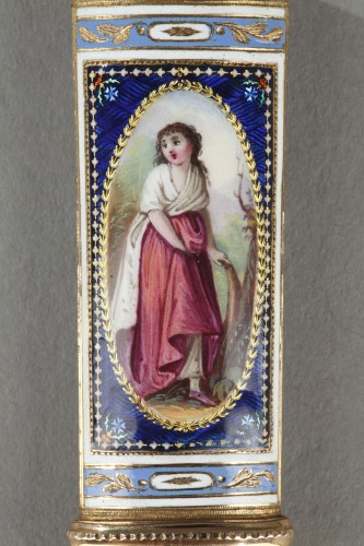 18th century - Gold and enamel needle or wax case